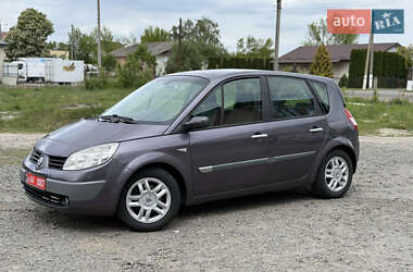 Минивэн Renault Scenic 2005 в 