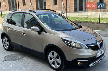 Минивэн Renault Scenic 2013 в 