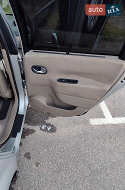Минивэн Renault Scenic 2005 в 