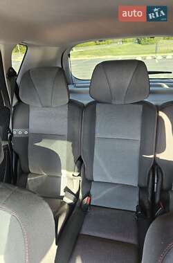 Хэтчбек Renault Scenic 2013 в 