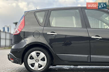 Мінівен Renault Scenic 2009 в 