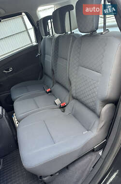 Мінівен Renault Scenic 2009 в 