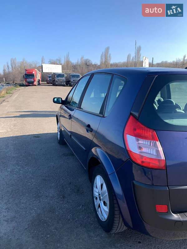 Мінівен Renault Scenic 2003 в Одесі