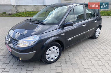 Минивэн Renault Scenic 2005 в 