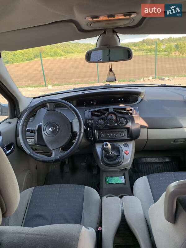 Минивэн Renault Scenic 2002 в Виннице
