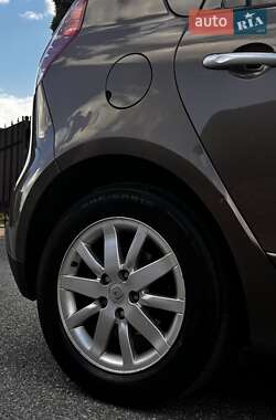 Минивэн Renault Scenic 2010 в 