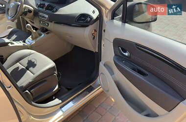 Мінівен Renault Scenic 2011 в 