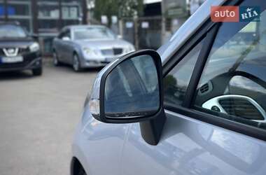 Мінівен Renault Scenic 2013 в 
