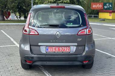 Мінівен Renault Scenic 2011 в 