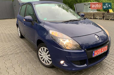 Минивэн Renault Scenic 2009 в 