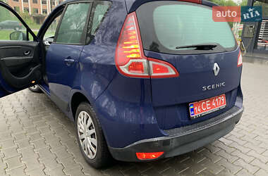 Минивэн Renault Scenic 2009 в 