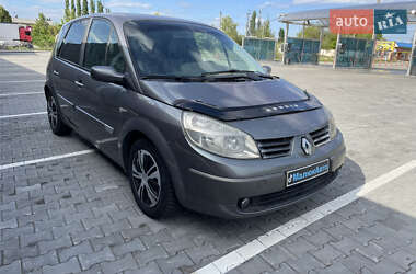 Минивэн Renault Scenic 2005 в 