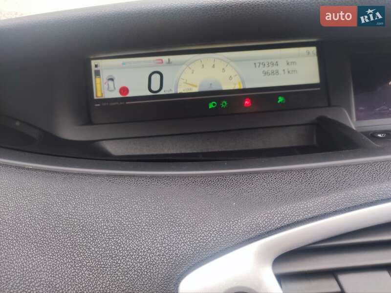 Минивэн Renault Scenic 2010 в Львове