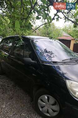 Минивэн Renault Scenic 2003 в 