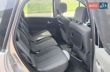 Минивэн Renault Scenic 2007 в 