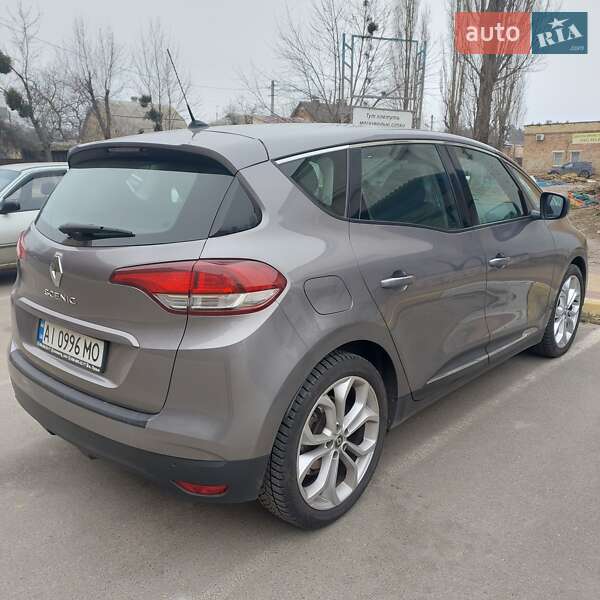 Мінівен Renault Scenic 2017 в Ірпені