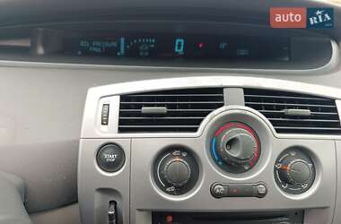 Минивэн Renault Scenic 2008 в 