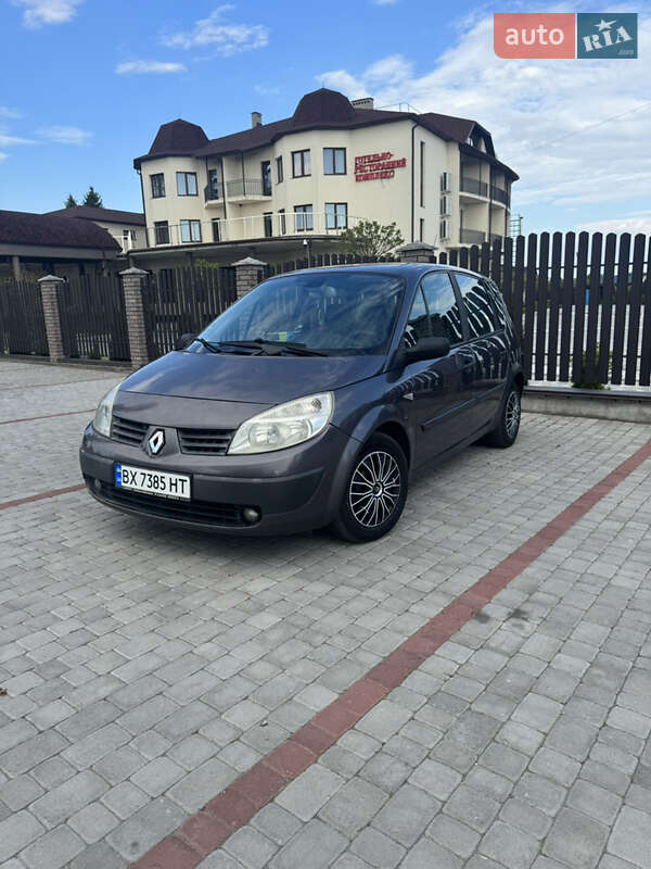 Минивэн Renault Scenic 2003 в 