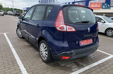 Минивэн Renault Scenic 2009 в 