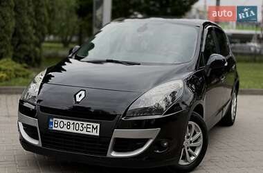 Мінівен Renault Scenic 2011 в Тернополі