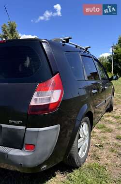 Мінівен Renault Scenic 2004 в 