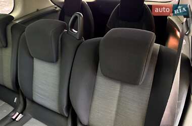 Мінівен Renault Scenic 2004 в 