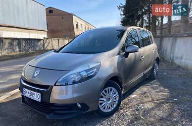 Мінівен Renault Scenic 2012 в Летичіві
