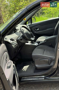 Мінівен Renault Scenic 2011 в 