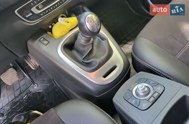 Мінівен Renault Scenic 2010 в 
