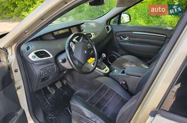 Мінівен Renault Scenic 2010 в 