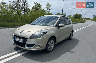 Минивэн Renault Scenic 2009 в Хмельницком