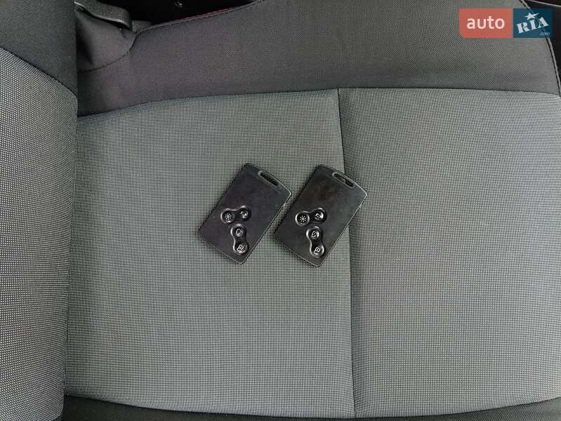 Минивэн Renault Scenic 2012 в Виноградове