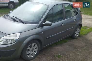 Минивэн Renault Scenic 2004 в 