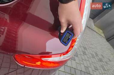 Минивэн Renault Scenic 2015 в 