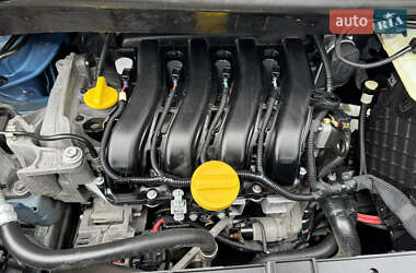 Мінівен Renault Scenic 2012 в 