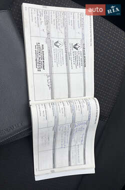 Минивэн Renault Scenic 2010 в 