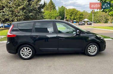 Мінівен Renault Scenic 2010 в 