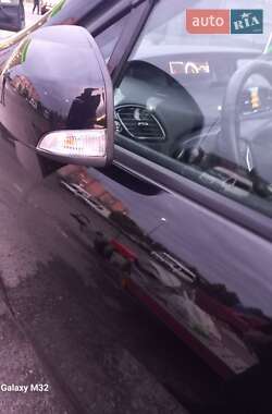Минивэн Renault Scenic 2012 в 