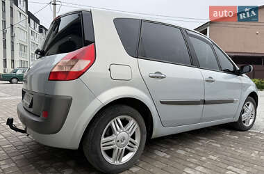 Минивэн Renault Scenic 2003 в 