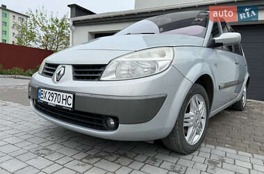Минивэн Renault Scenic 2003 в 