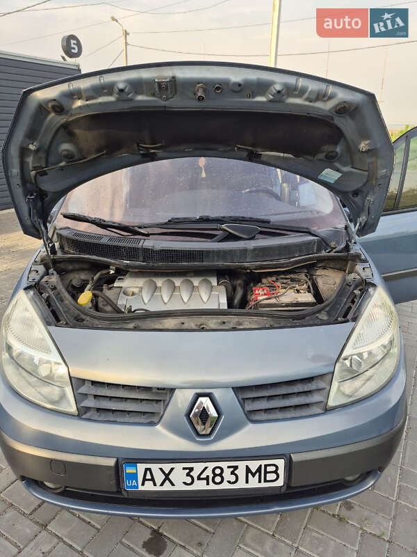 Мінівен Renault Scenic 2004 в Харкові