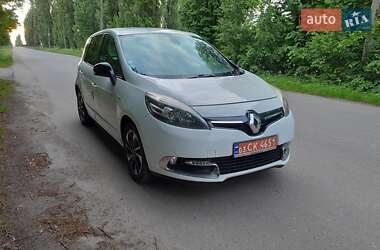 Минивэн Renault Scenic 2015 в 