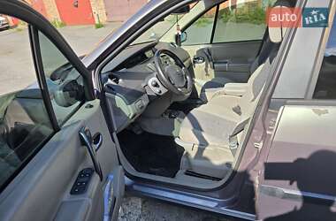 Минивэн Renault Scenic 2004 в 
