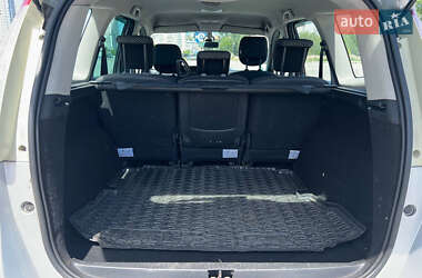 Мінівен Renault Scenic 2011 в 