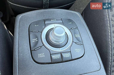 Мінівен Renault Scenic 2011 в 