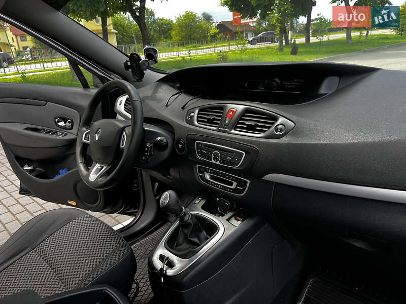Минивэн Renault Scenic 2011 в Коломые