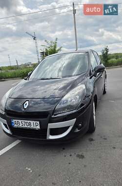 Минивэн Renault Scenic 2009 в 
