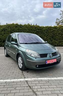 Минивэн Renault Scenic 2004 в 
