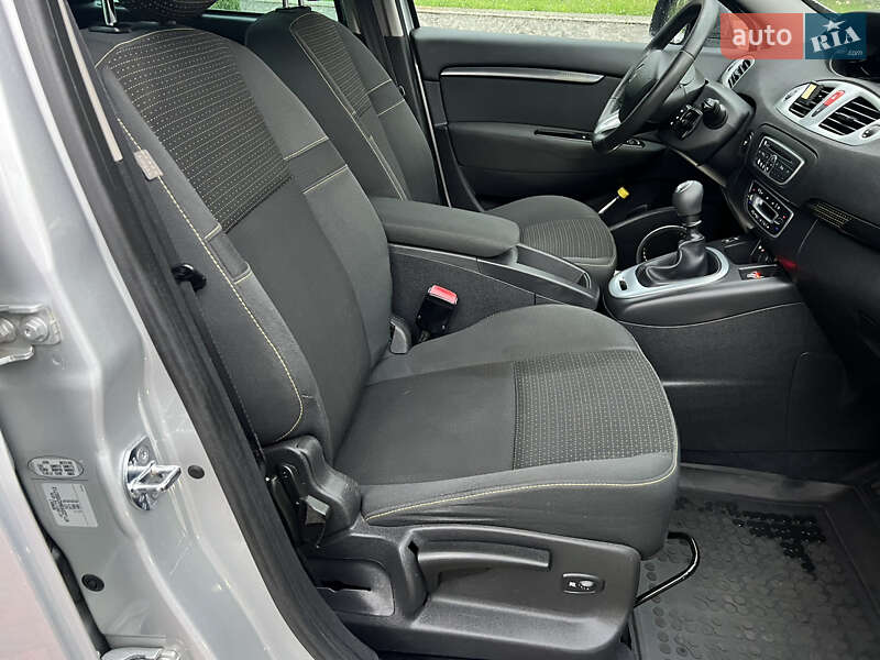 Минивэн Renault Scenic 2010 в Виннице