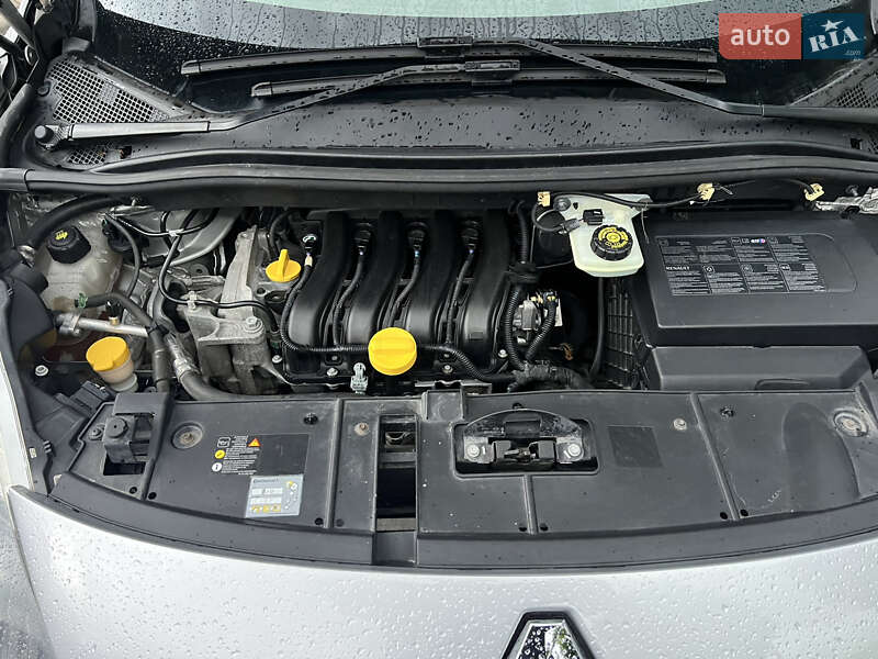 Минивэн Renault Scenic 2010 в Виннице